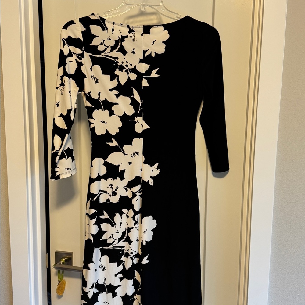 Women’s size 8, Ralph Lauren floral dress